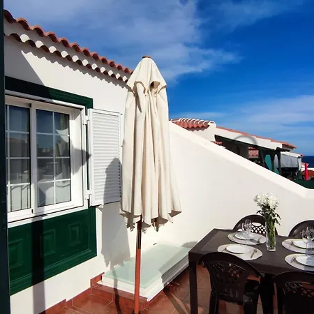 Moderno Adosado Con Vista Mar Y Teide En Abades Апартаменты Санта-Крус-де-Тенерифе